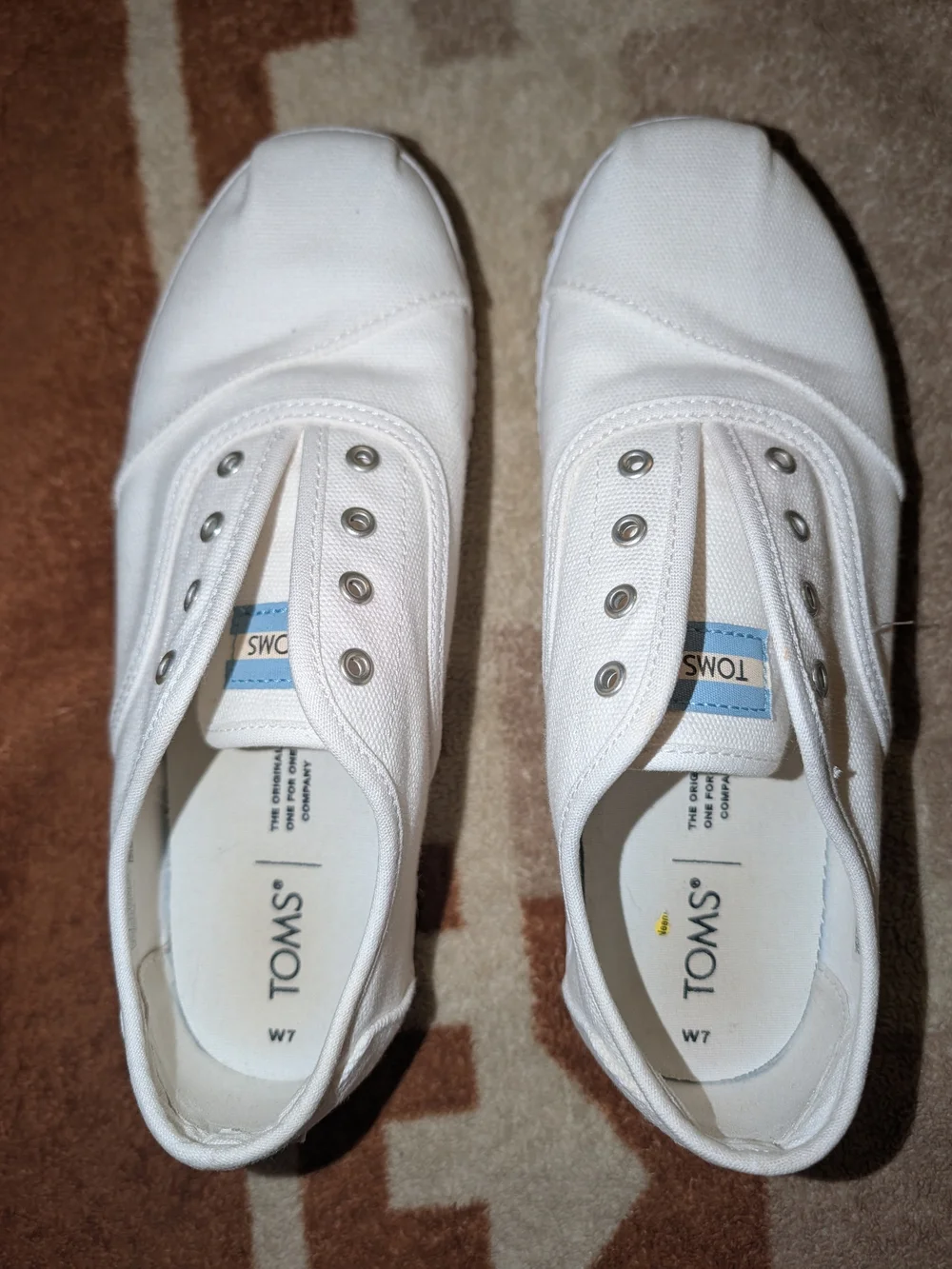 Toms Women's 7 Platform Casual White Slip-On Canvas Sneakers; No Laces Clean